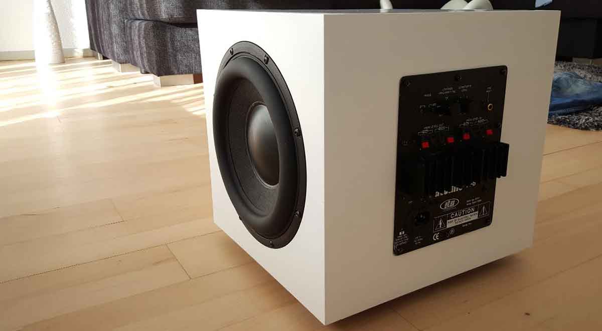 How to choose subwoofer